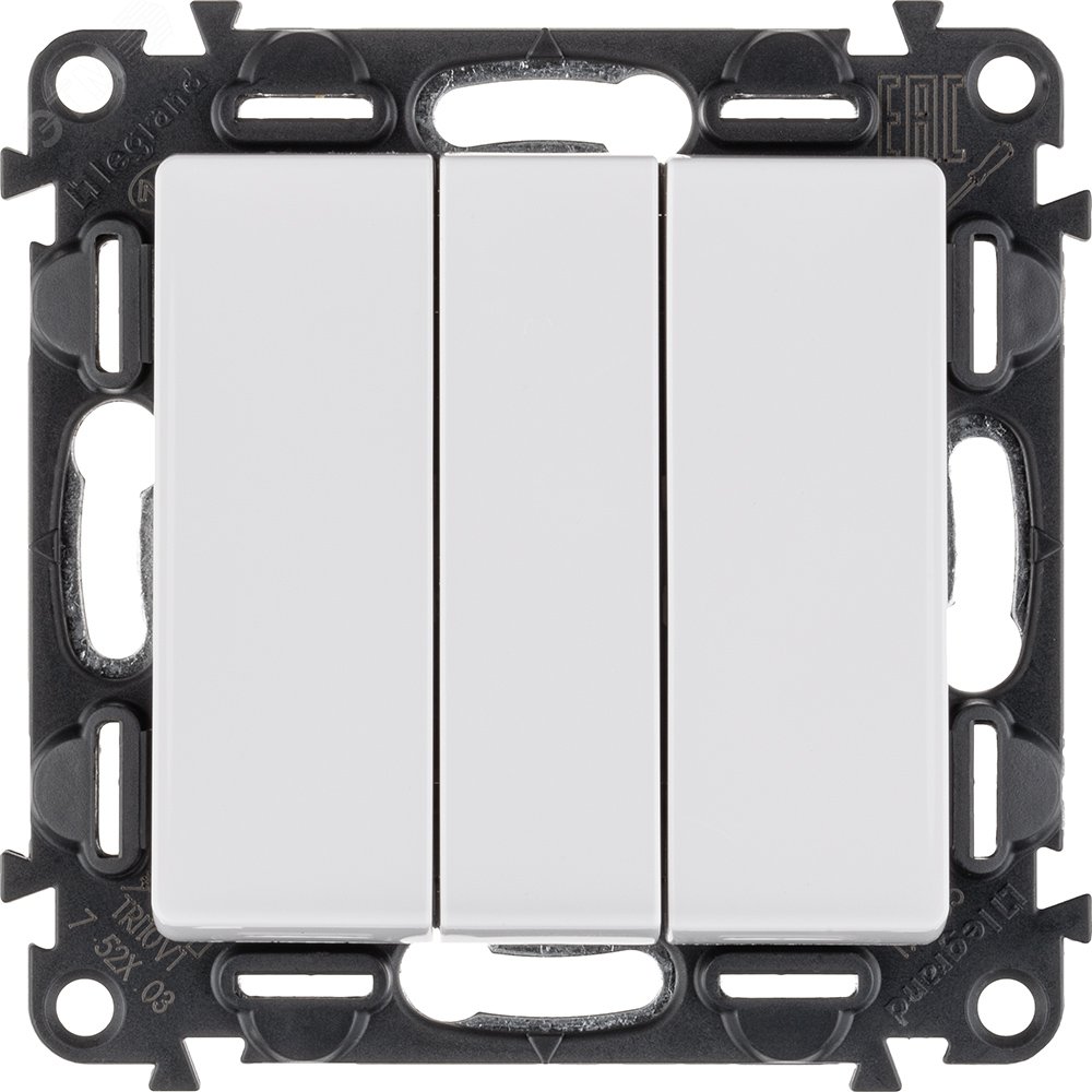 Изображение товара Выключатель Valena LIFE 10АХ 250В трехклавишный белый