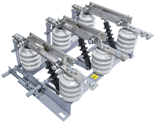 Разъединитель внутренней установки РВЗ.1б-10/630 УХЛ2 с приводом ПР-10