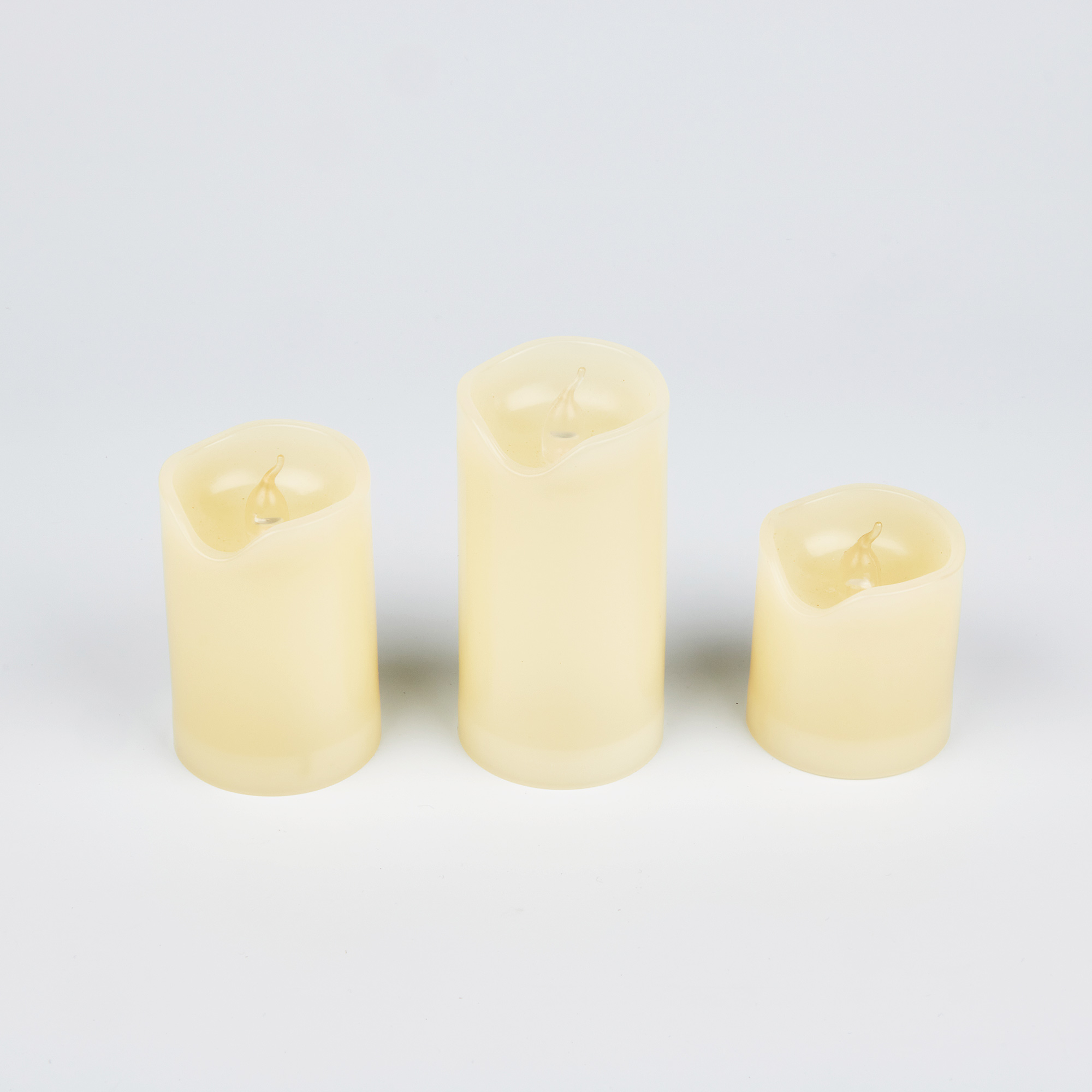 Фигура светодиодная ''Свеча'' на батарейках CR2032 (в/к) ULD-F060 WARM WHITE CANDLE SET3 в составе набора из 3 штук 1 светодиод Теплый белый свет