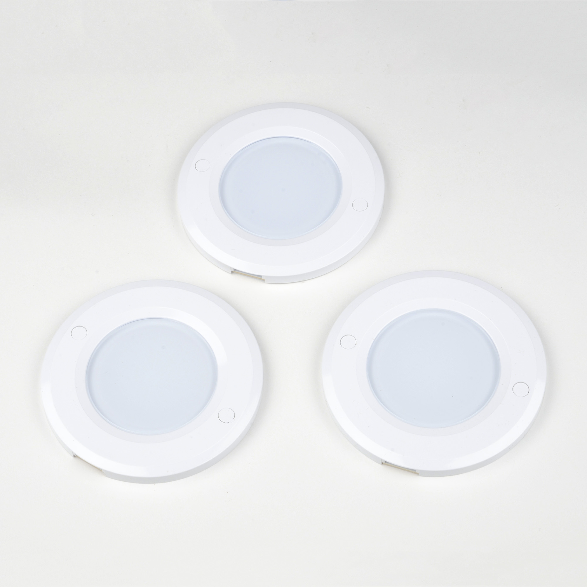 Светильник светодиодный ULM-F40-6W/4200K/DIM SENSOR IP20 WHITE накладной, ультратонкий с бесконтактным выключателем, диммер. Круглый. D85х6,5мм. 255 Lm. Белый.