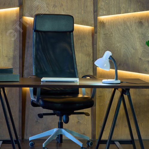 Светильник настольный. Цоколь Е27. Механический выключатель. Белый. - фото 6