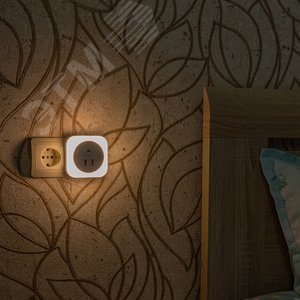 Светильник ночник с фотосенсором (день-ночь) DTL-321 2USB Белый ТМ UL-00007348 Uniel - 5