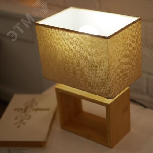 Светильник настольный UML-B401 E27 LIGHT GREY/WOOD декоративный под лампу Е27, 40W. Механический выключатель. Светло-серый. - фото 11