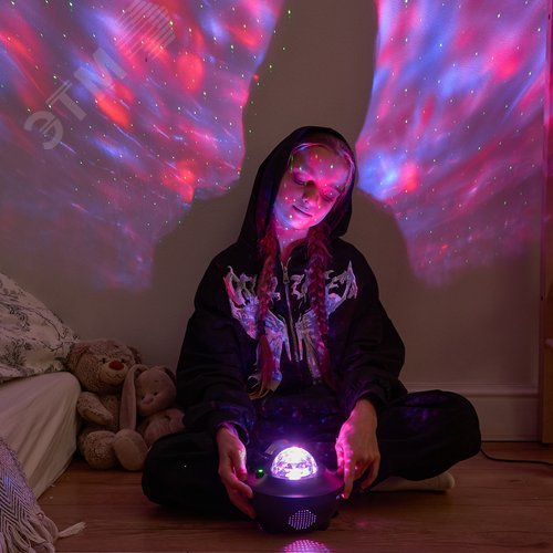 Светодиодный светильник-проектор 6 с Bluetooth Проекция Звездное небо Встроенный MP3 проигрыватель 2 колонки USB разъем Пульт ДУ в комплекте Черный ТМ Volpe ULI-Q333 6W/RGBW BLACK - фото 8