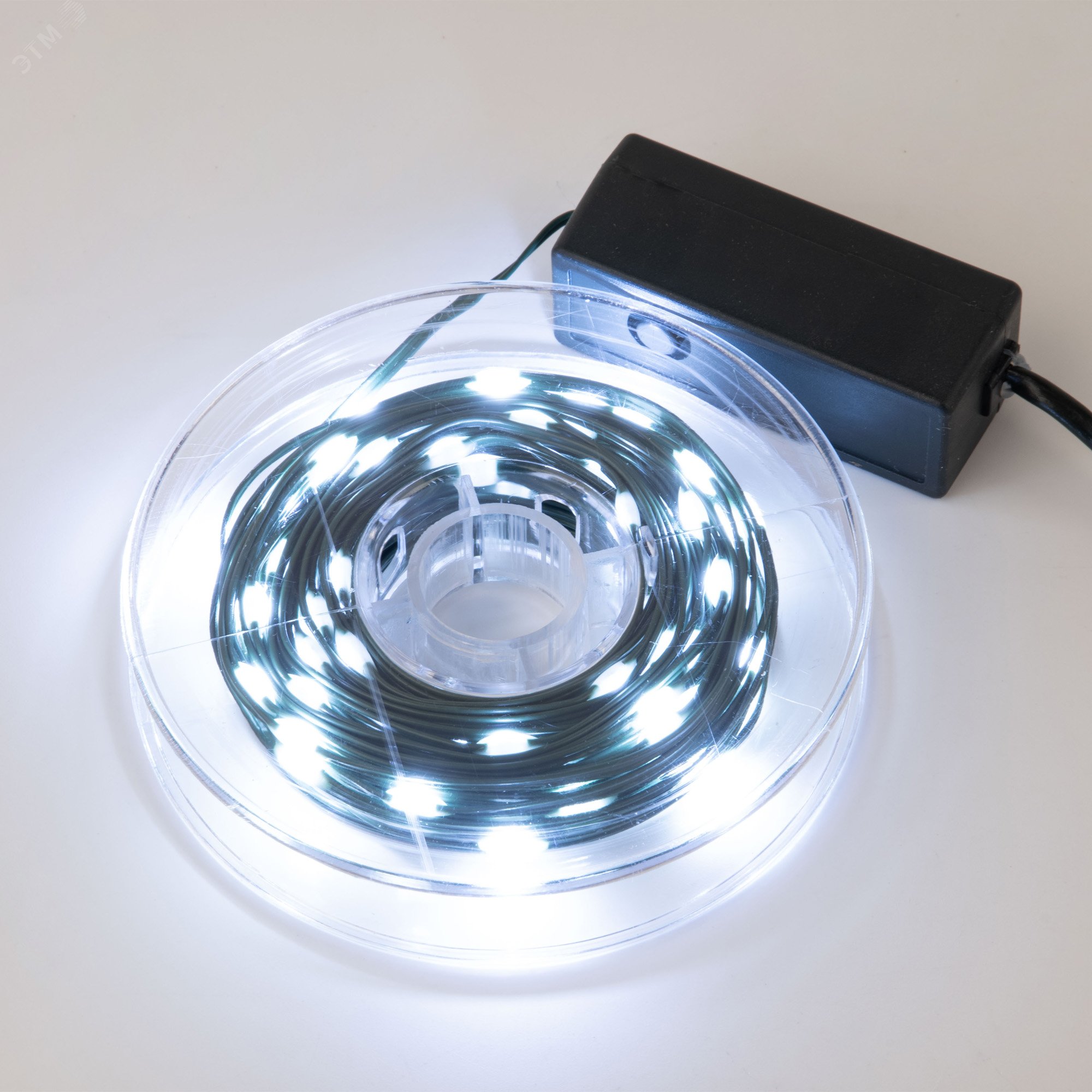 Изображение товара Гирлянда светодиодная 10м 100 LED белый IP20 для новогодних и праздничных украшений