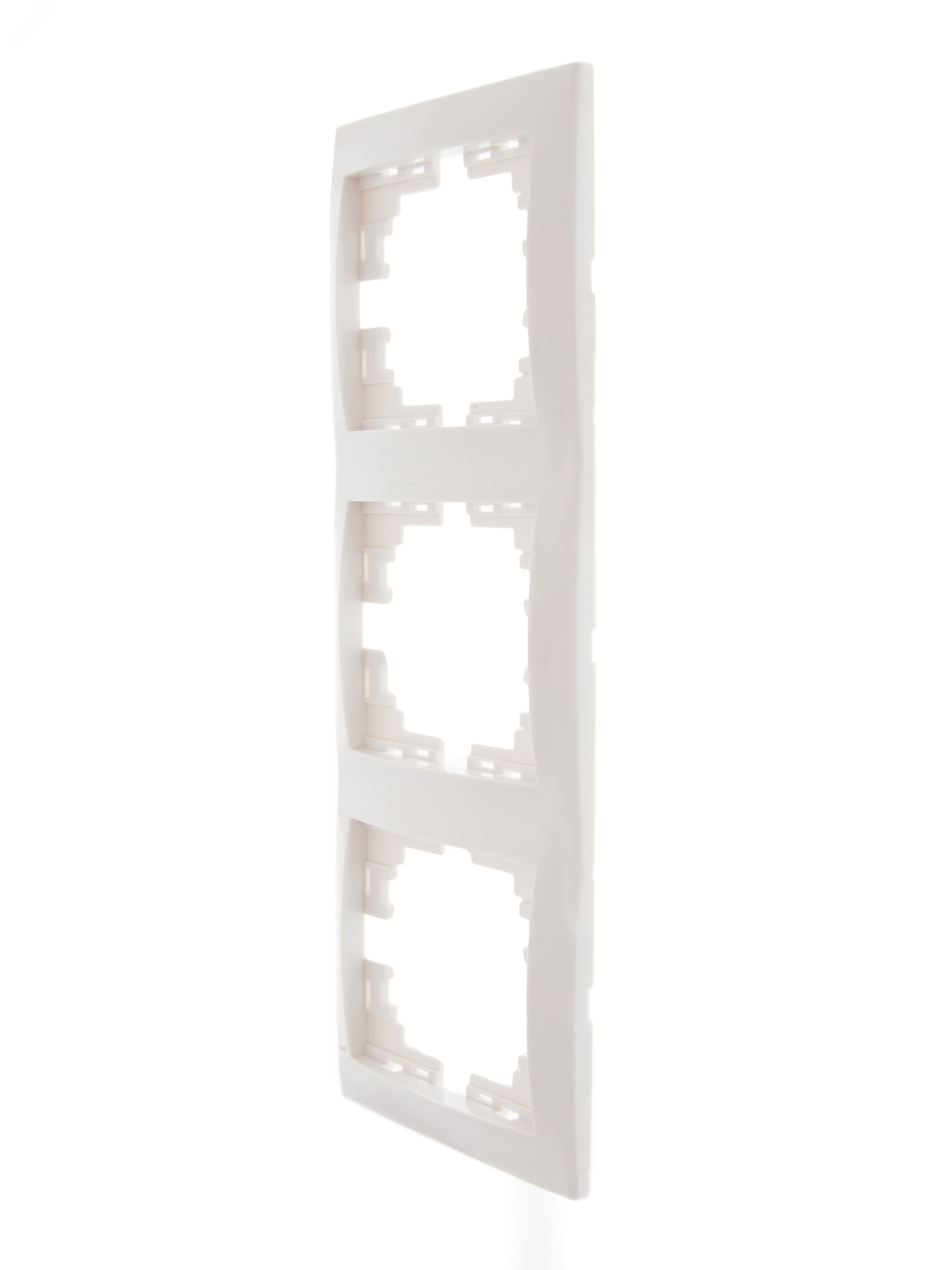 Изображение товара MIRA рамка 3 поста вертикальная белая без вставок Lezard