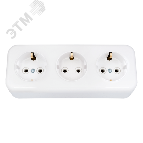 Изображение товара Беларусь Розетка тройная наружная с заземлением для открытой установки