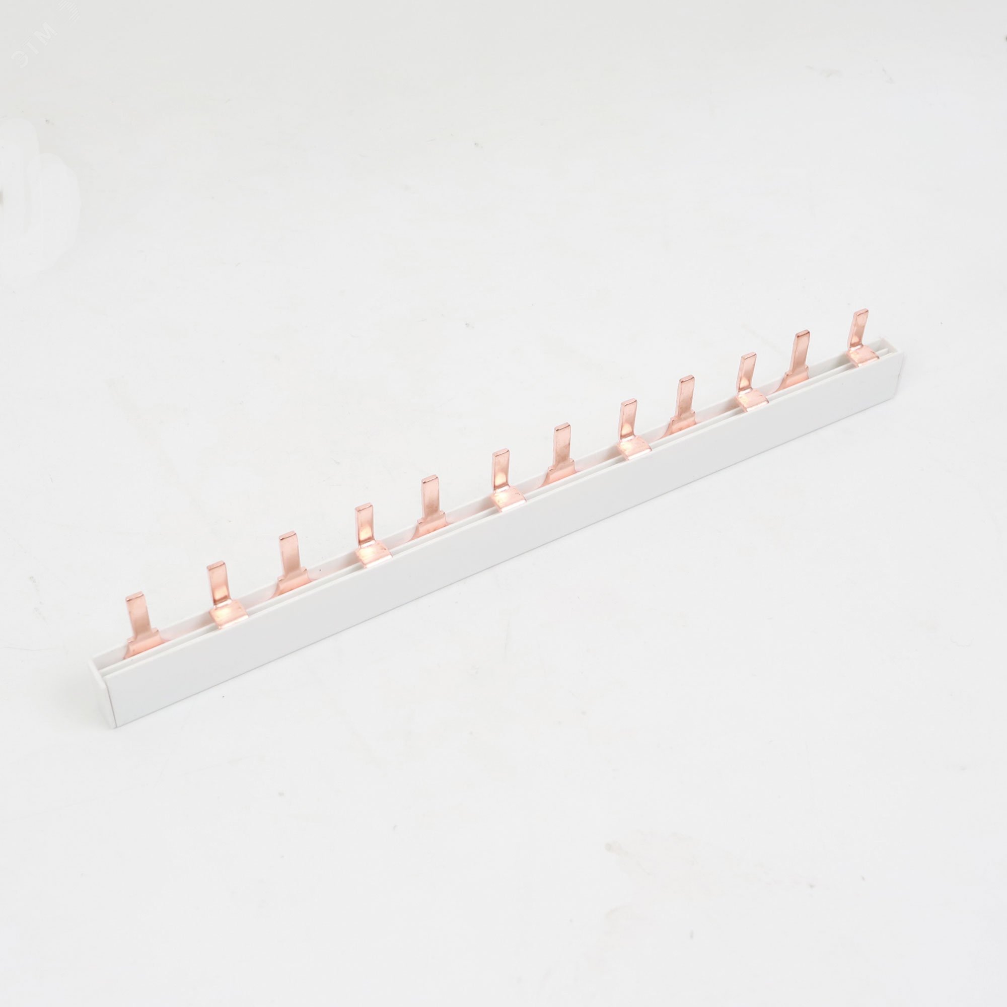 Изображение товара Соединительная шина BBS-MD63, 2 полюса, 28 контактов для модульной аппаратуры