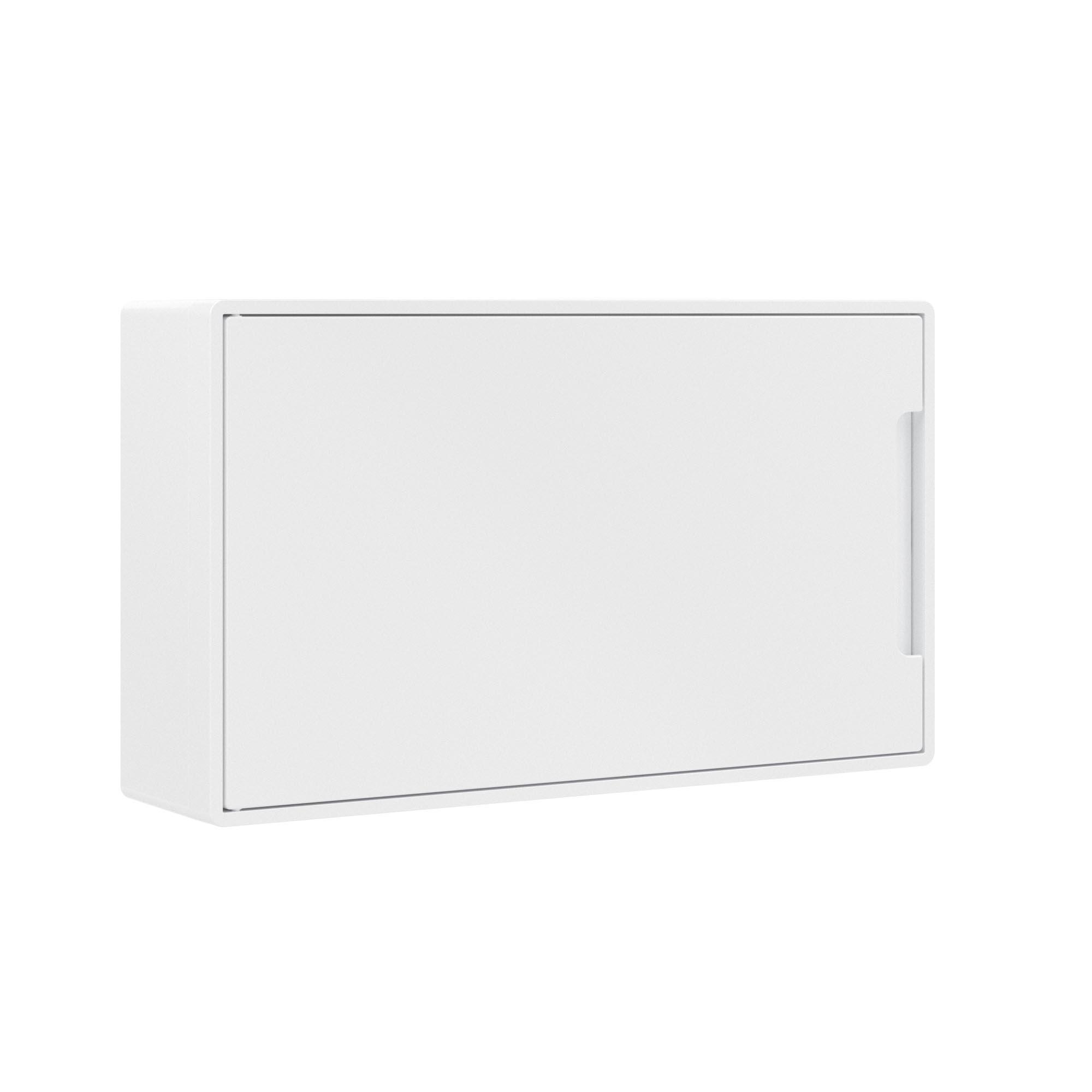 Щиток 18 мод настенный Фрейм (FRAME), белый с белой дверцей, с 2 шинами PEN на 8 и 10 отв.