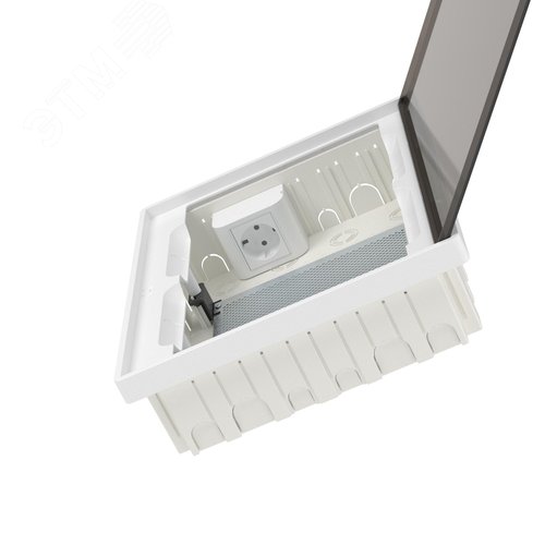 Щиток 24 мод встраиваемый слаботочный Фрейм (FRAME), белый, с тонированной дверцей, с монтажной платой, 1 розеткой (арт. 45005) и 1 коробкой (арт. 10033) - фото 5