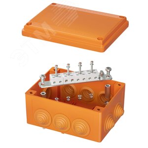 Коробка пластиковая FS с кабельными вводами       иклеммниками,IP55,150х110х70мм, 8р, 450V,6A,4мм.кв FSB21804 DKC