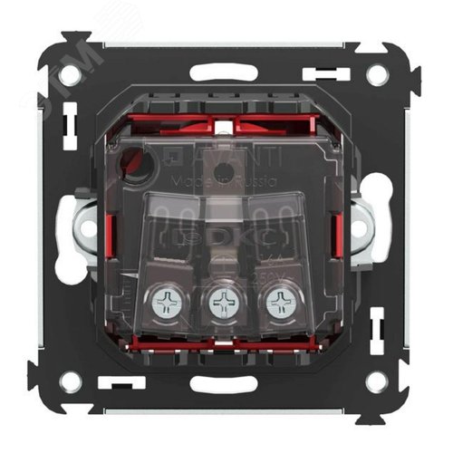 Avanti Розетка в стену, 2P+E, с защитными шторками, ''Красный квадрат'' - фото 5