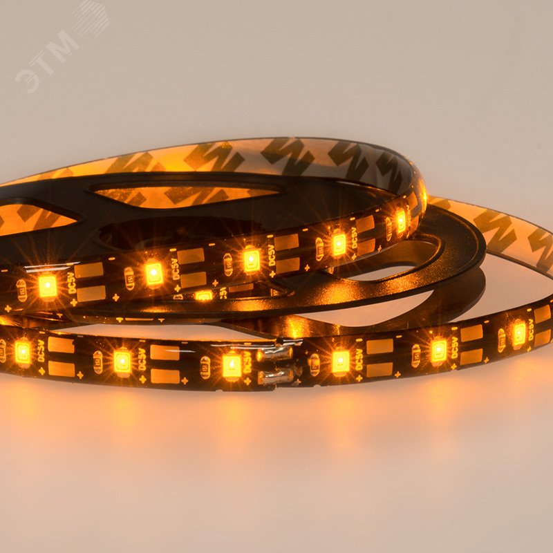 LED лента с USB коннектором 5 В, 8 мм, IP65, SMD 2835, 60 LED/m, цвет свечения желтый 141-382 REXANT