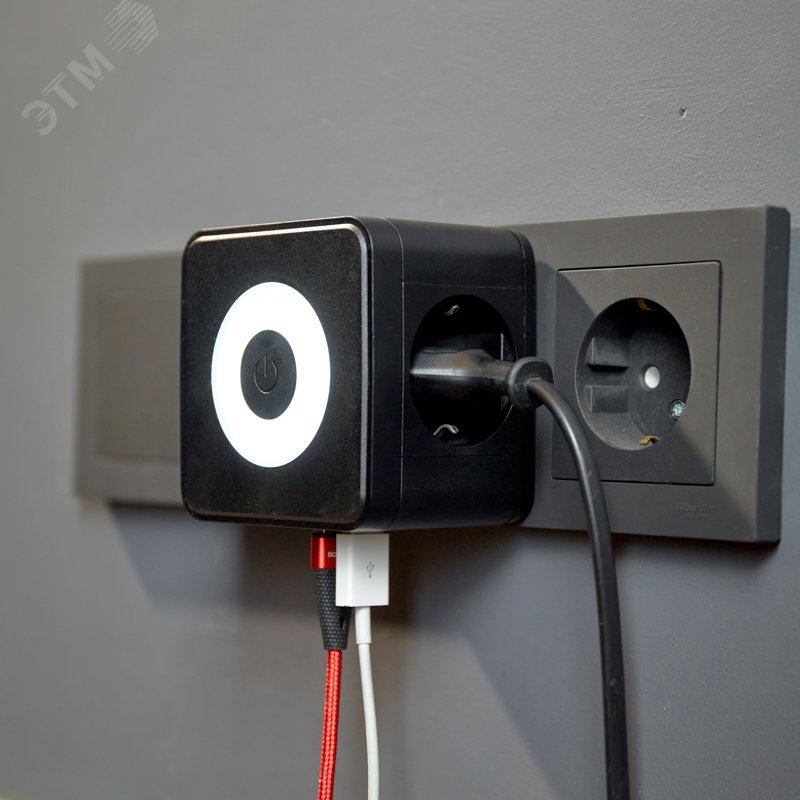 Разветвитель двойник электрический Куб 16А с/з + 2хUSB-A 2,4А + USB-C 3А с ночной подсветкой, черный — фото 2