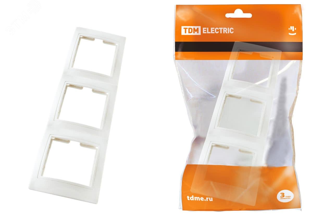 Изображение товара Рамка 3-х постовая вертикальная белая Таймыр TDM для электроустановки