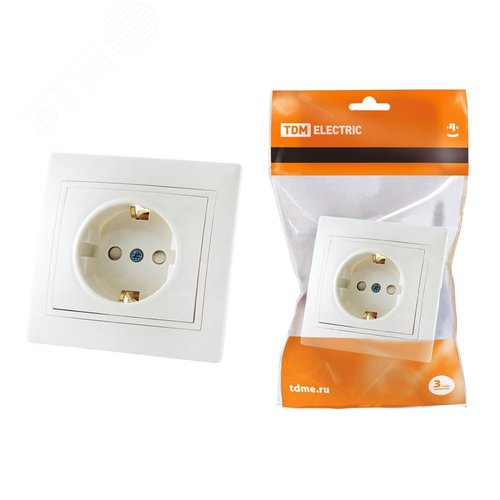 Изображение товара Розетка 2П+З с защ. шт. 16А 250В (основание керамика) белая Таймыр TDM (шт)
