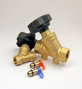 Клапан ручной балансировочный с ниппелями 1