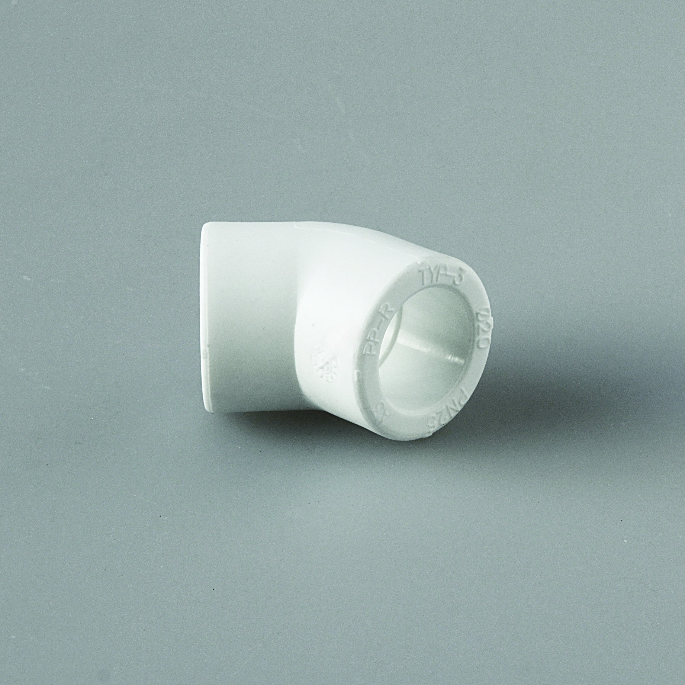 Угольник 75 мм 90 град., полипропиленовый PPR, белый