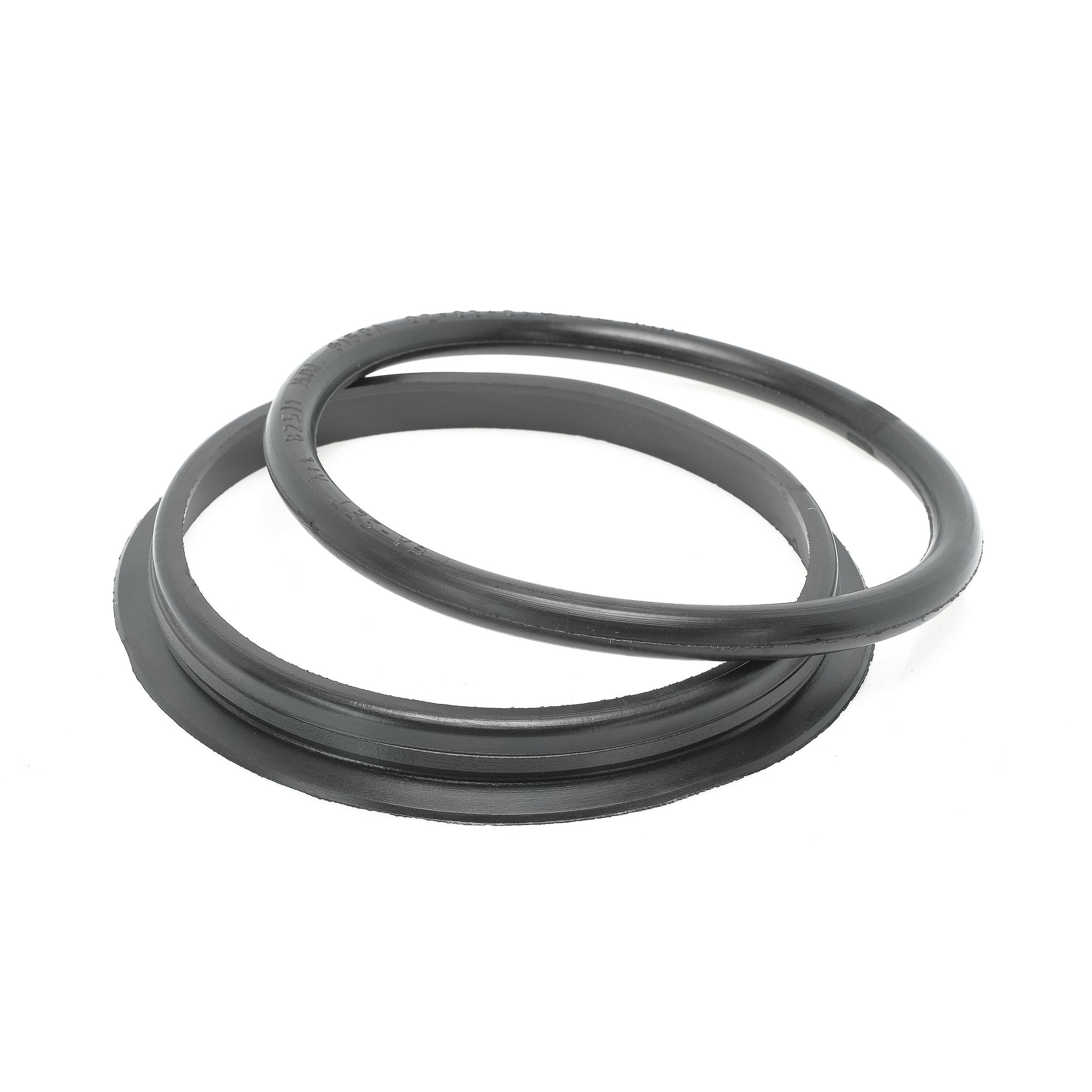 Манжета 160 мм двойная, переходная на чугунную трубу, для наружной канализации