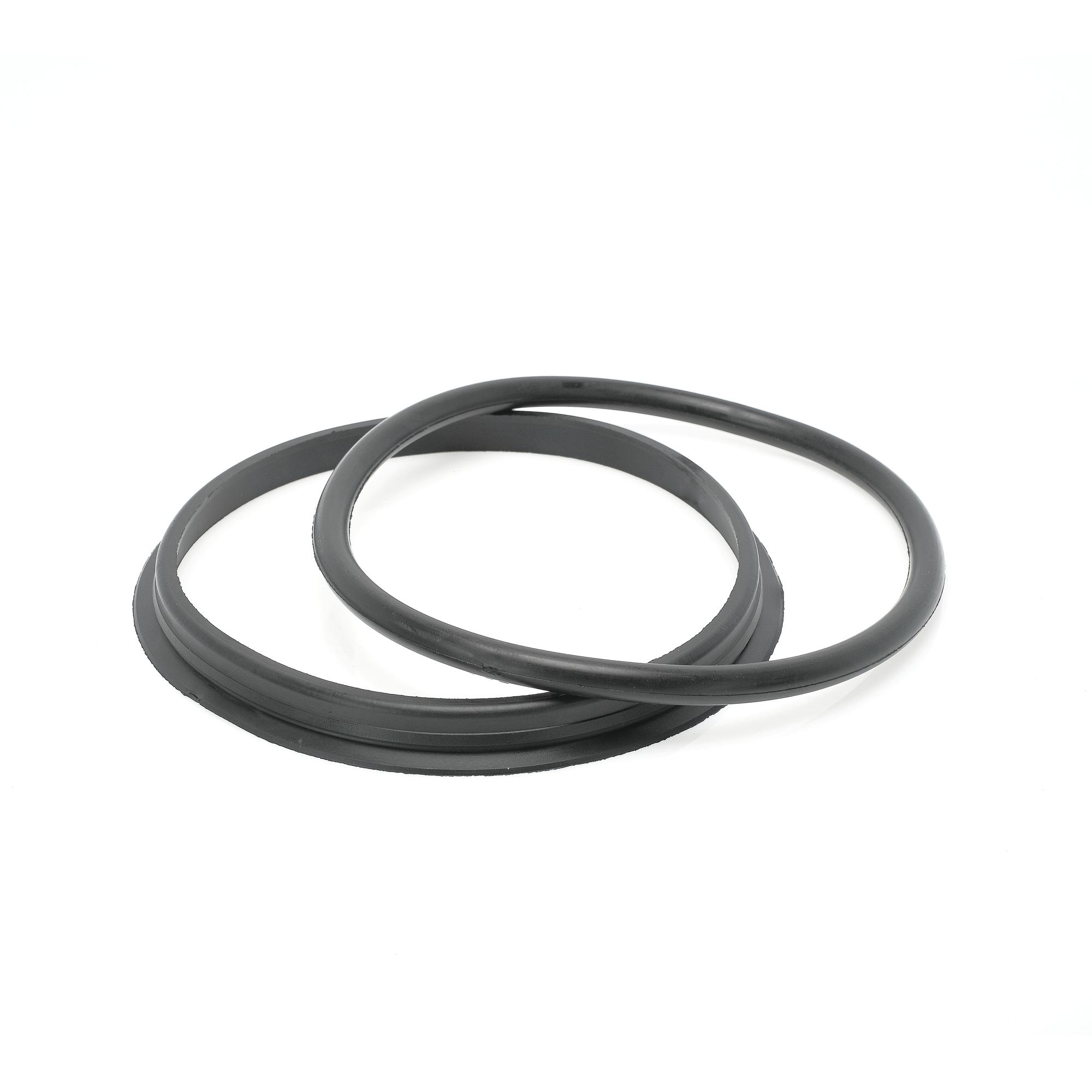 Манжета 200 мм двойная, переходная на чугунную трубу, для наружной канализации