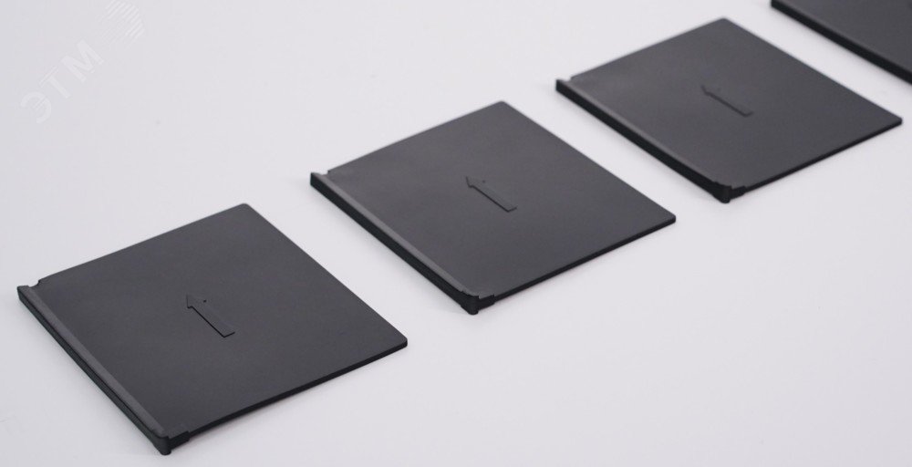 Изображение товара Комплект из 3 разделителей полюсов для выключателей 4P 160-250 А