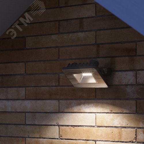 Прожектор светодиодный ДО 30 Вт 3150 Лм 6500К AC 220В IP65 128х28х160мм матированное закаленное стекло Qplus - фото 15