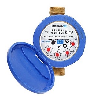 Счетчик холодной воды мокроходный 1/2' со сгонами межповерочный интервал 6 лет 110 мм