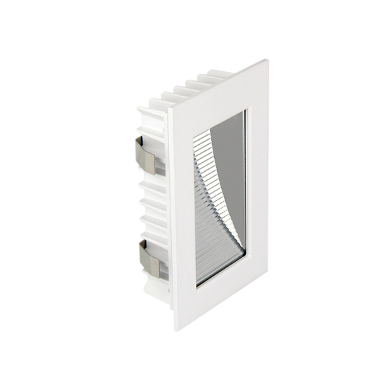 Светильник светодиодный настенный встраиваемый ДБО67-8-201 Step 840