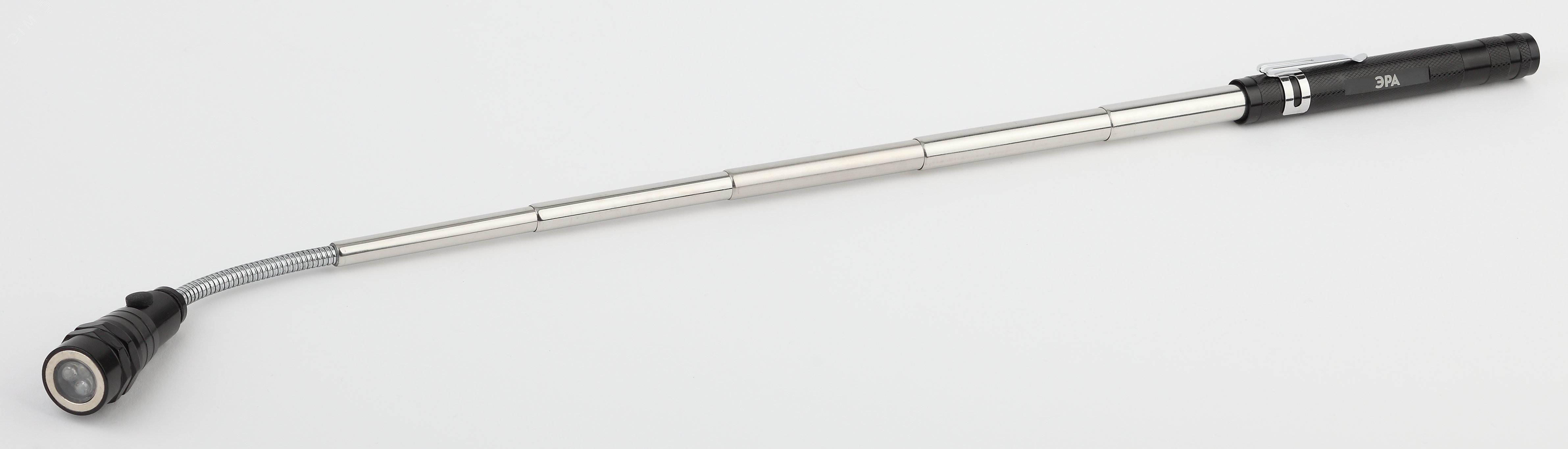Фонарик на батарейках 4хLR44, ударопрочный, телескопическая ручка 40 см, регулируемый угол, магнитный RB-602 Практик Б0033748 ЭРА - превью 4