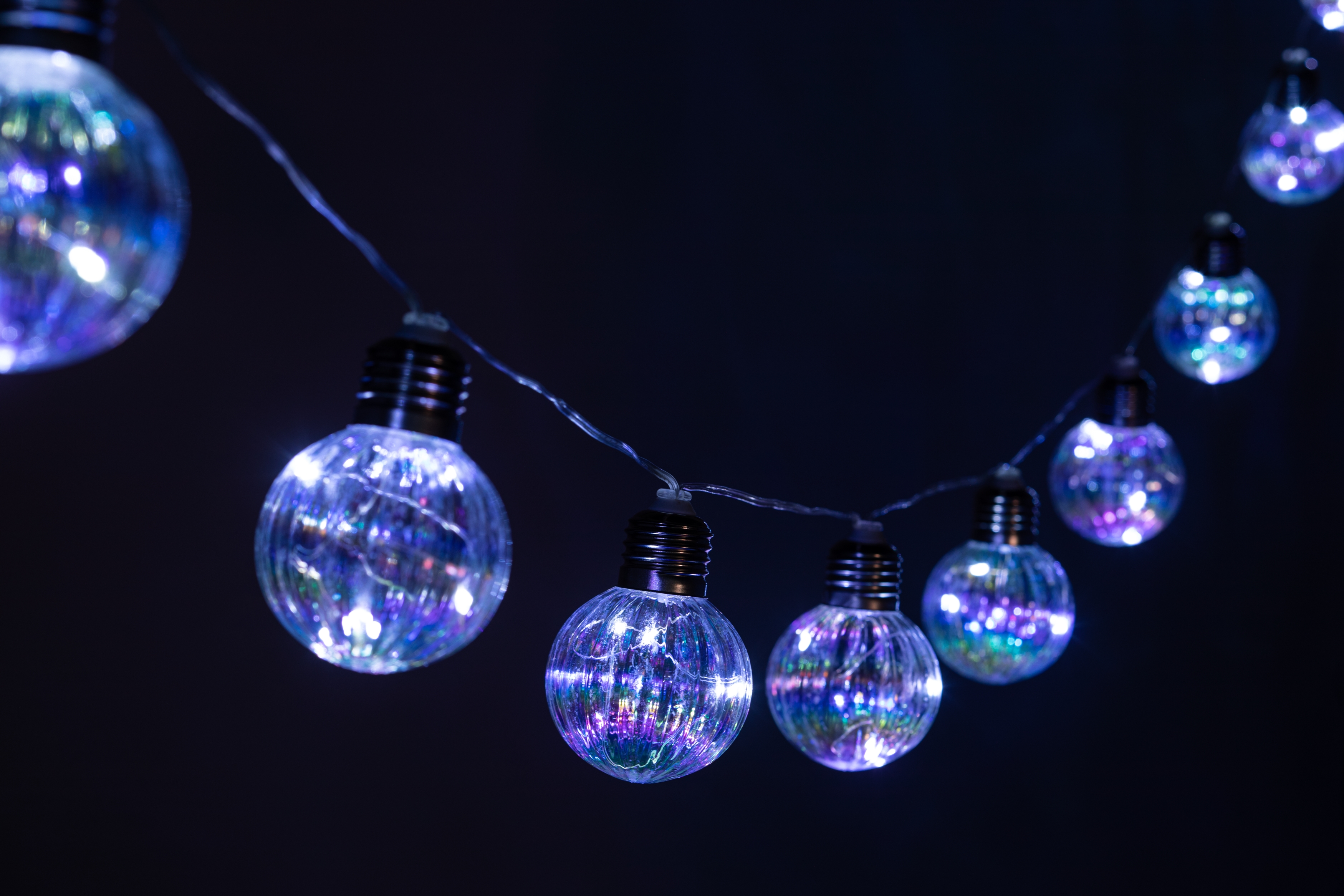 Гирлянда садовая Радужные лампочки на солнечной батарее 3,8 м длина рабочей части 1,8 метров 10 LED ERASF23-22