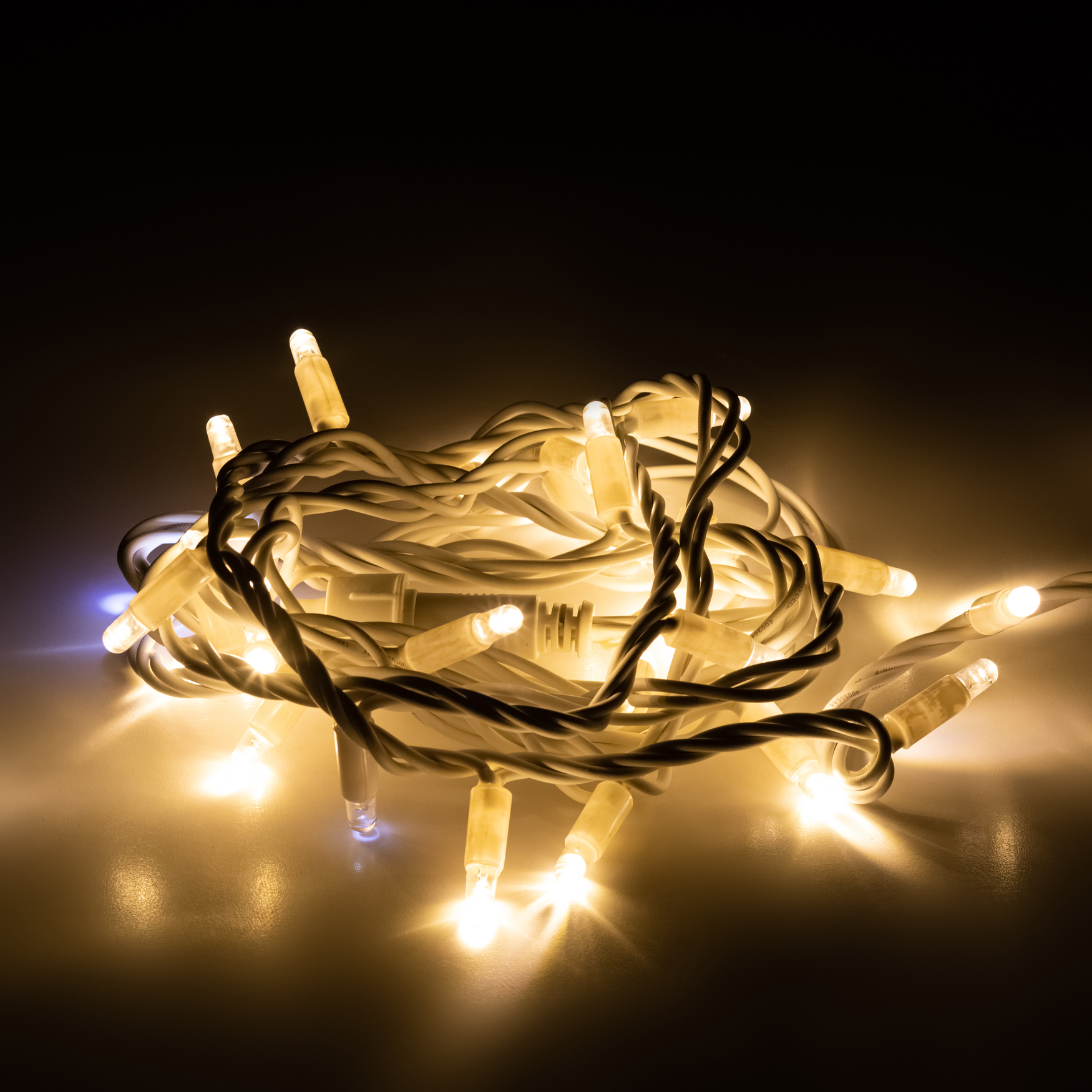 Гирлянда нить светодиодная новогодняя белый каучук 3 м тёплый свет 30 LED, IP65 ERAPS-WK3