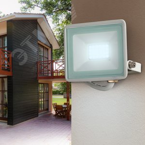 Прожектор светодиодный ДО-30 Вт 6500К 2400 Лм IP65 белый 30w холодный 200-240В LPR-023-W-65K-030 - фото 6