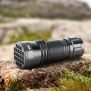 Фонарик карманный на батарейках 3хAAA, ударопрочный металлический корпус, текстурированная ручка, ремешок на руку, 21 LED MB-502 Гриндер - фото 6