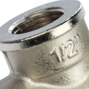 Тройник ВВВ 1'х1/2'х1' переходной, никелированный - фото 5