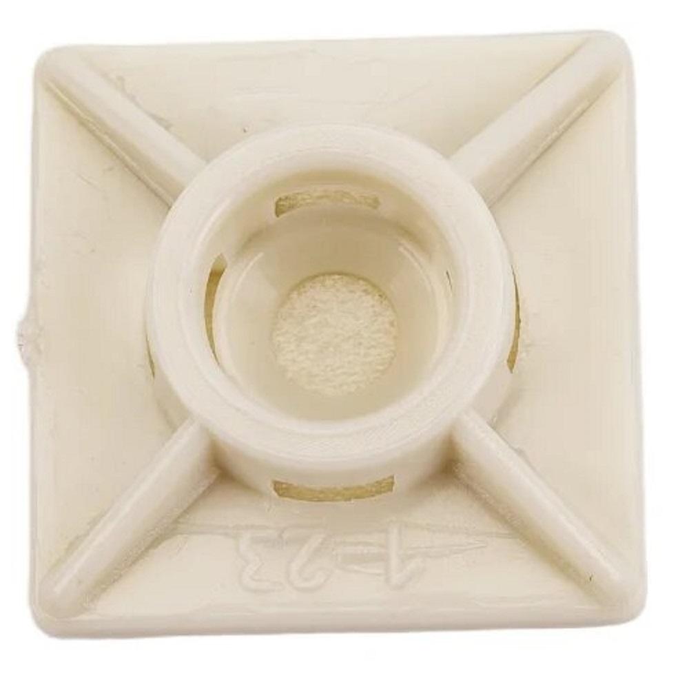 Площадка самоклеющаяся 20х20 для хомутов (50 шт.)