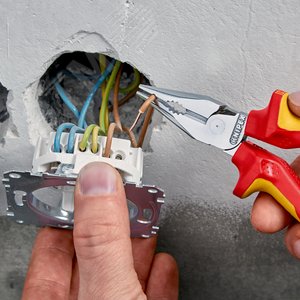 Пассатижи остроконечные с удлиненными губками VDE 1000V резка - проволока средней твердости 3мм твердая проволока 2мм кабель 8мм (16мм) L=145мм диэлектрические хромированные двухкомпонентные рукоятки блистер - фото 6