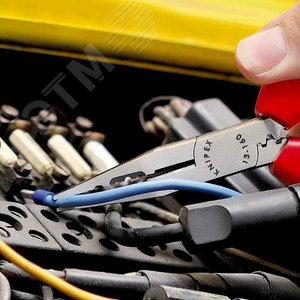 Плоскогубцы электрика для монтажа проводов резка - проволока средней твердости 25мм твердая проволока 16мм L=160мм обливные рукоятки блистер цвет черный - фото 5