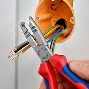 Клещи-стрипперы для популярных круглых проводов и проводов для сырых помещений (в частности NYM 5х25мм) зачистка: 15-25 мм рез: проволока средней твёрдости 31 мм твёрдая проволока 2 мм кабель 10 мм (16 мм) L-165 мм чёрные 2-компонентные рукоятки - фото 4