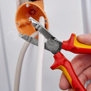 Клещи-стрипперы VDE 1000V для популярных круглых проводов и проводов для сырых помещений (в частности NYM 5х25мм) зачистка: 15-25 мм рез: проволока средней твёрдости 31 мм твёрдая проволока 2 мм кабель 10 мм (16 мм) L-165 мм диэлектрические хромированные  - фото 7