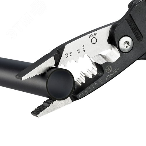 Клещи электромонтажные, 5 в 1, зачистка 0.75 – 4 / 6 мм2, рез d 15 мм / 50 мм2, 200 мм, фосфатированные, обливные ручки - фото 8