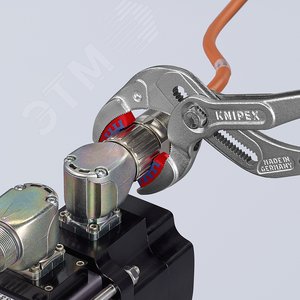 Клещи переставные трубные захватные 10 - 75 мм для сифонов масляных фильтров пластмассовых труб и соединителей L-250 мм пластиковые насадки на губках Cr-V хромированные блистер - фото 5