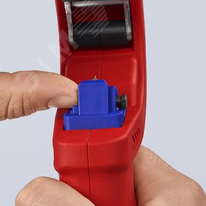 Труборез для канализационных пластиковых труб DP50 32/40/50 мм, толщина max 2.4 мм, длина 202 мм, BK - фото 26