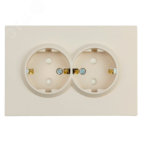 Изображение товара Розетка 2-местная с защитной шторкой с/з 250В 16А кашемир soft touch серия Эмили STEKKER (шт)