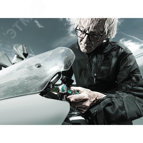 Трещотка с встроенным магазином с битами, 13 предметов, 8009 Zyklop Pocket Set 1 - фото 3