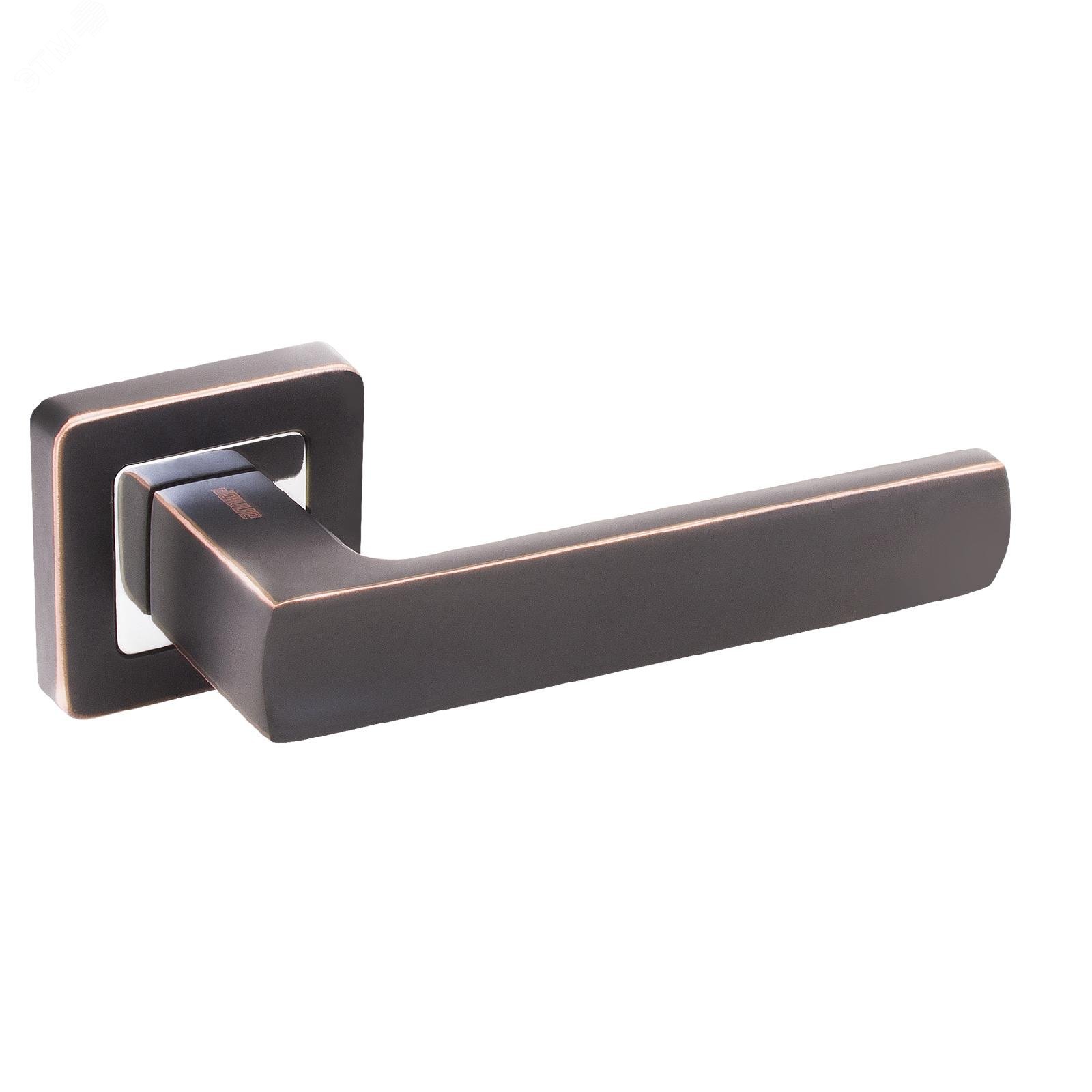 Изображение товара Ручка на квадратной накладке (комплект). АЛЛЮР АРТКОЛОМБО ORB (2350) тёмная медь (шт)