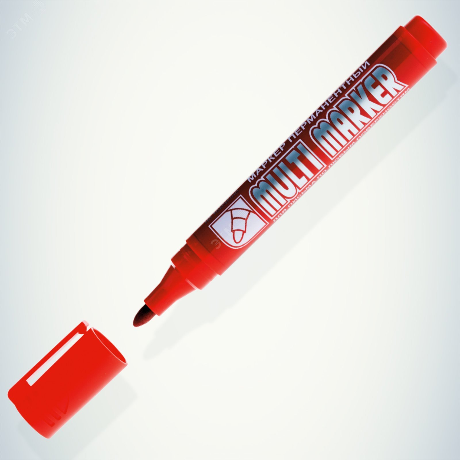 Маркер перманентный Multi Marker красный, пулевидный, 3мм CPM-800 Crown