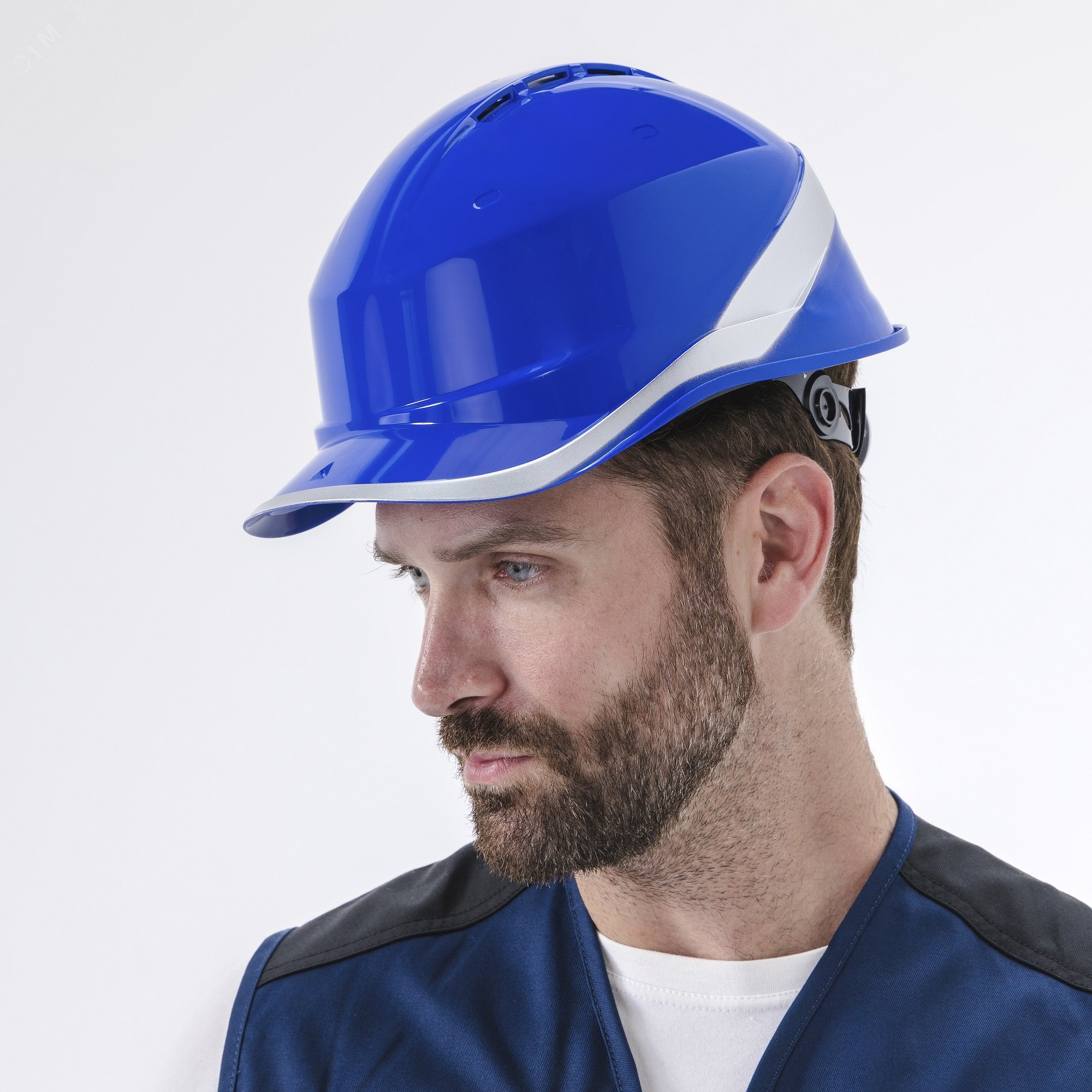 Изображение товара Каска защитная DIAMOND VI WIND из ABC с вентиляцией синего цвета (шт)