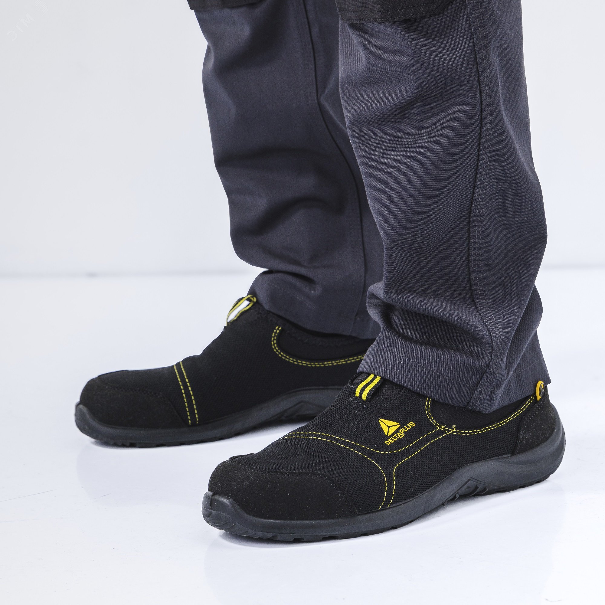 Изображение товара Полуботинки комбинированные MIAMI S1P SRC ESD из поликоттона, р.42 (короб)