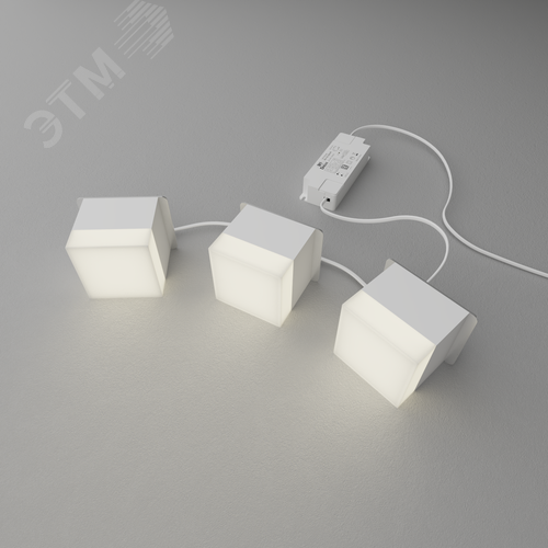 Светильник светодиодный RVE-LBX-LUMO20-PLAZA7510-1-GR (Квадрат Грильято 1шт 65х65х60мм 5,5Вт встраиваемый 4000K Белый) - фото 1