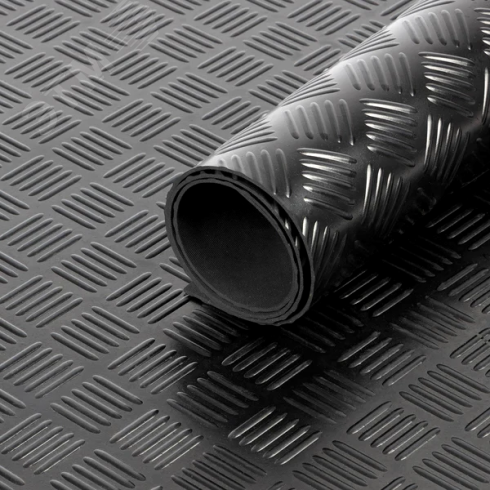 Изображение товара Резиновое покрытие Шахматы 1,2х10м черное для спортивных площадок